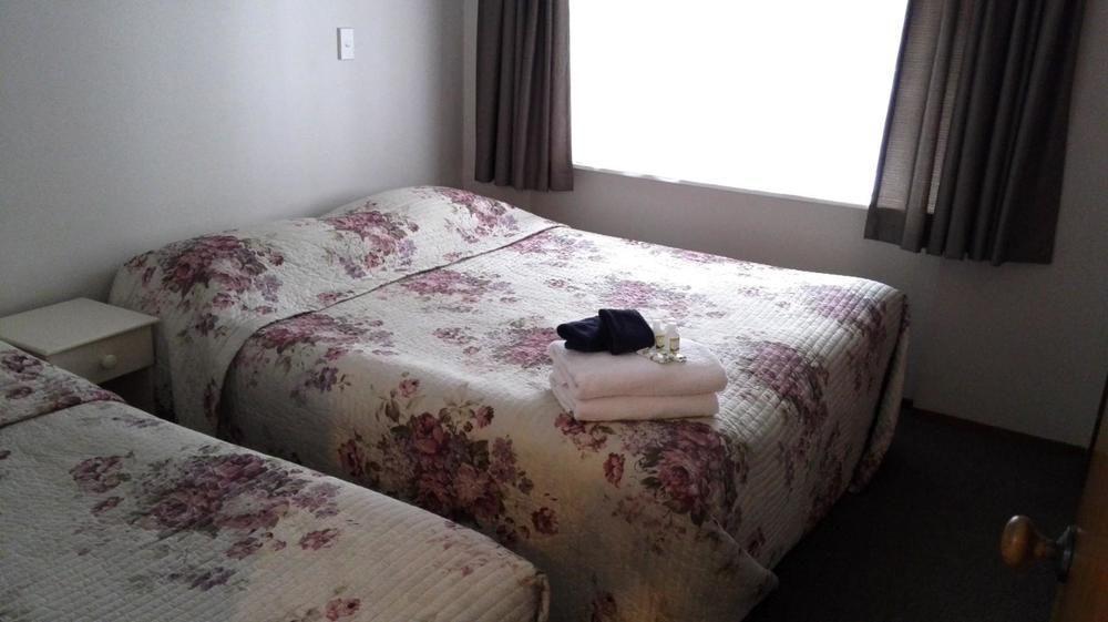 Okura Bush Browns Bay Olive Tree Motel & Apartment المظهر الخارجي الصورة
